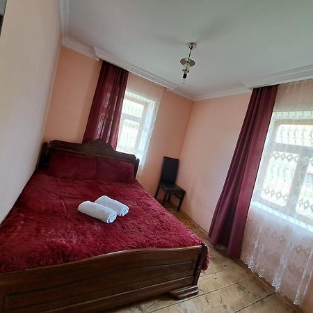 Chvibiani Guesthouse&Bar Ushguli Eksteriør billede