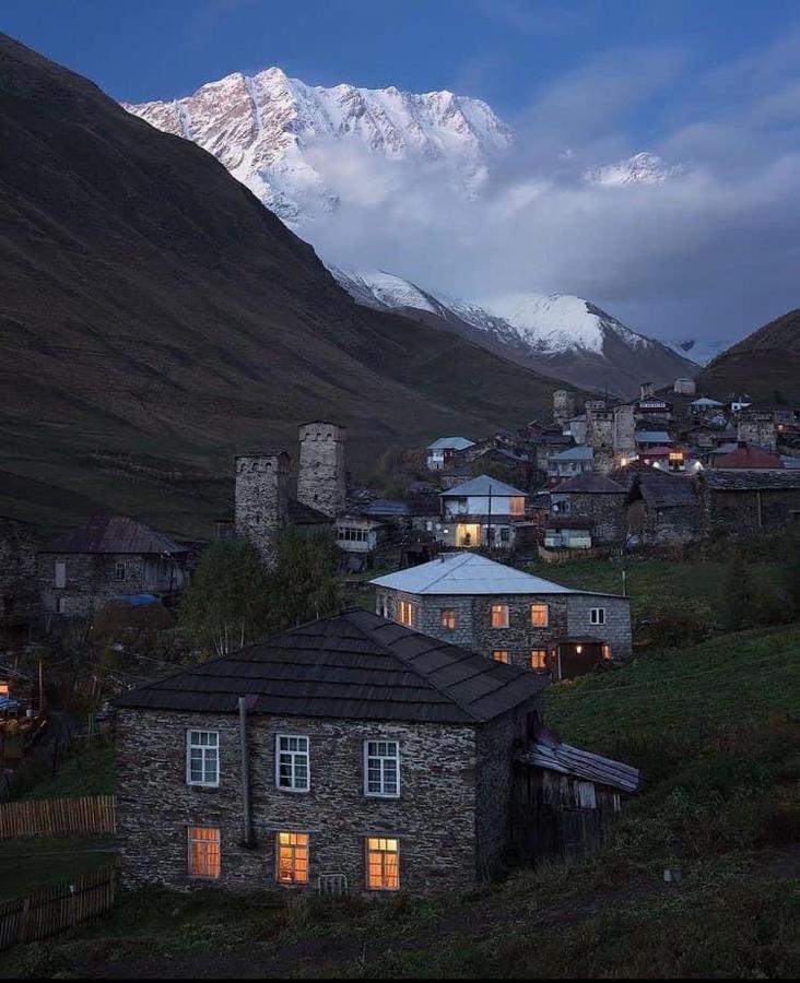 Chvibiani Guesthouse&Bar Ushguli Eksteriør billede