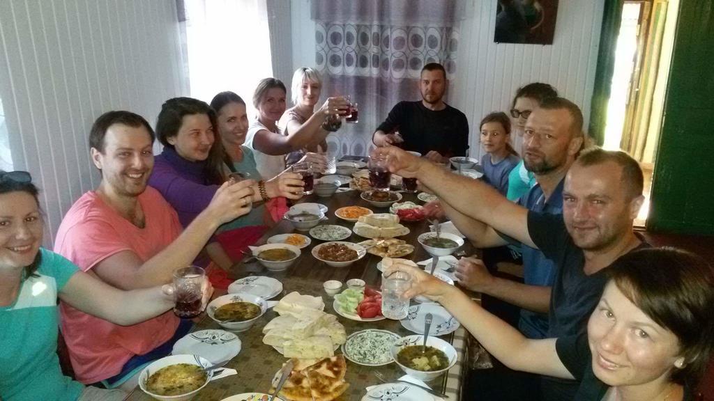 Chvibiani Guesthouse&Bar Ushguli Eksteriør billede